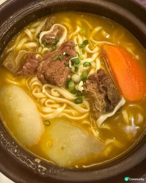 台式牛肉肉湯寬麵