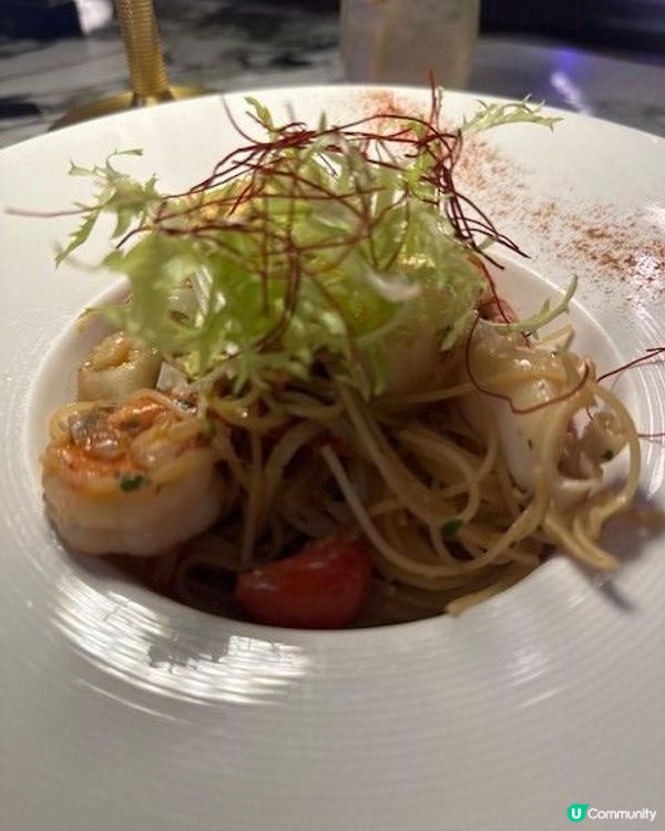 歌聲中享受美食@Zinger