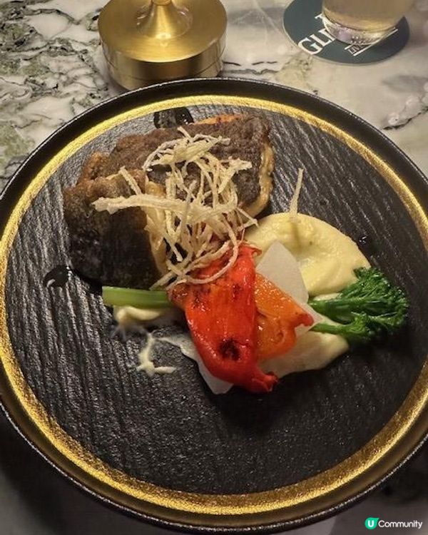 歌聲中享受美食@Zinger