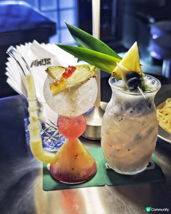 超Cyber😎樓上🍸酒吧🍴餐廳