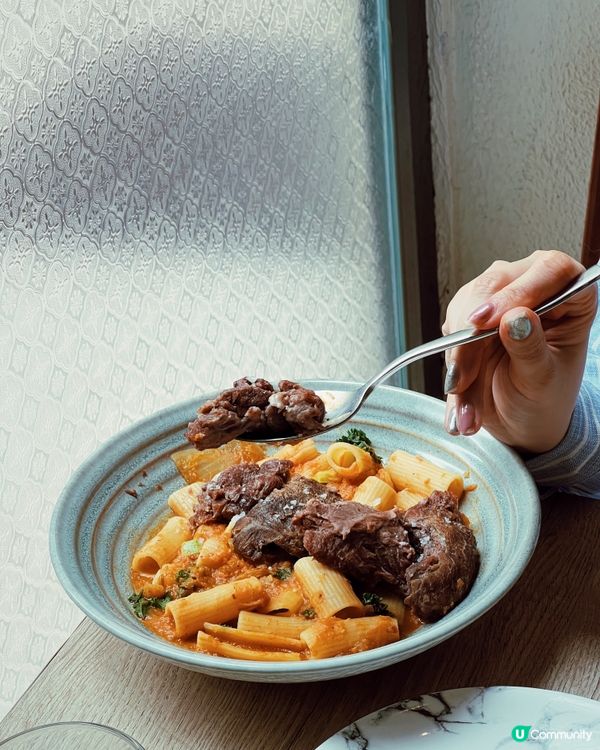 深藍色拱門打卡Cafe _Grotto