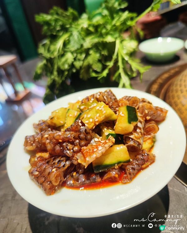 [卡米菲．火鍋]湯清甜雞嫩滑,必試9秒毛肚!