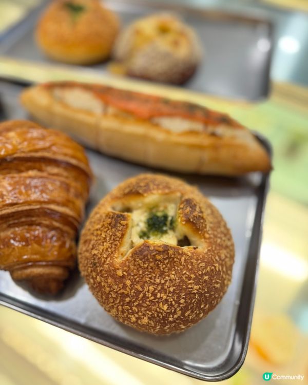 荃灣海之戀必食手作麵包 🥐🥖  人山人海！