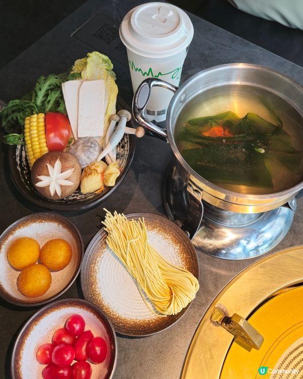 湊湊火鍋😋 午市套餐半自助抵食！