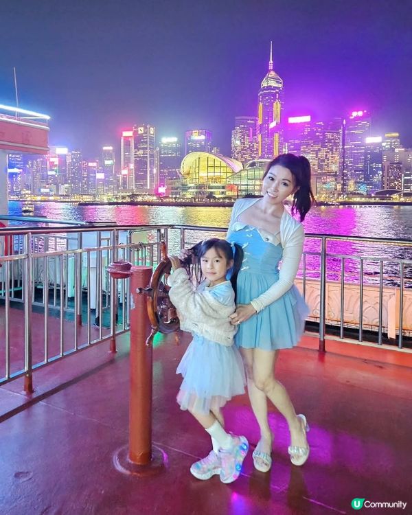 幻彩詠香江海上自助餐