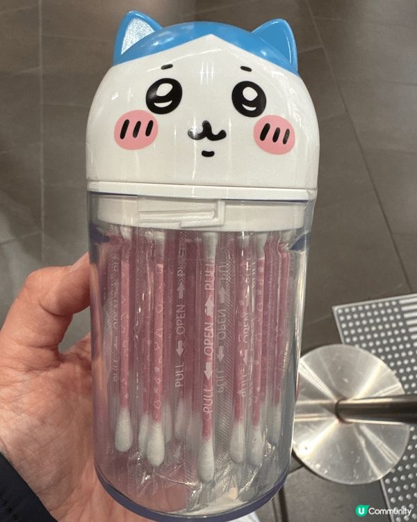 去日本一定要買當地限定及最新出產品作為手信，收到的朋友一定加...