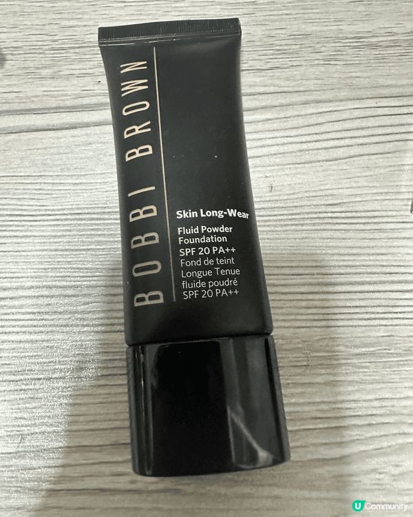 我用開Bobbi brown粉底非常薄貼，遮瑕度又高。另外推...