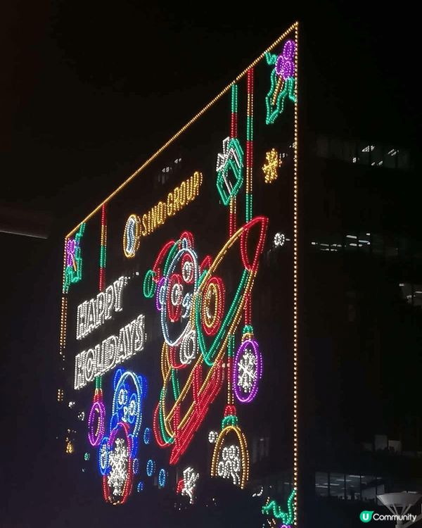 尖沙咀的日與夜！白天有過百隻熊貓睇，晚上可以睇燈飾。 #偽素...