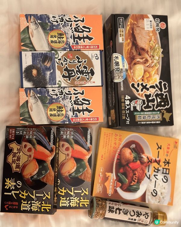 北海道旅行，outlet有好多名牌手袋選擇，另外大型運動店有...