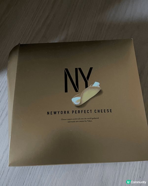 NY 芝士餅，真係每次去日本都必買的手！餅身脆口，又有濃濃的...
