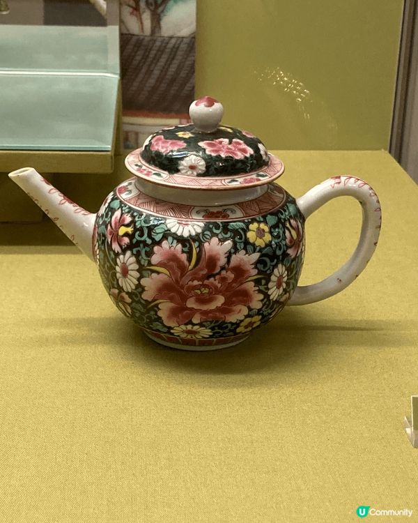 茶葉及茶壺是中國人日常，品茶有著千年文化。茶色、茶香、茶器具...