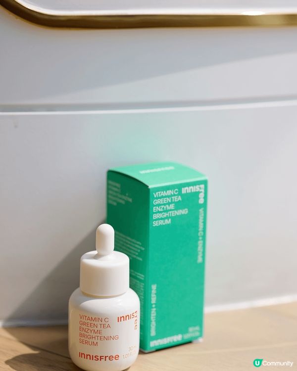 INNISFREE的維C極光精華是一款以維他命C為主要成分的...