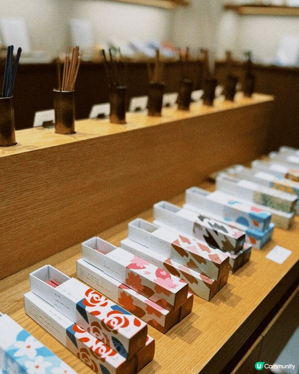 第一樣係東京迪士尼必整嘅紀念品！唔係太多人知㗎咋，除咗入園自...