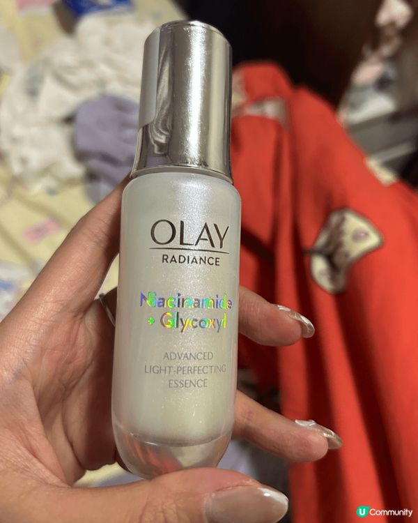 Olay抗糖精華爽膚水和精華，每天早晚塗會變白、持續用一段時...