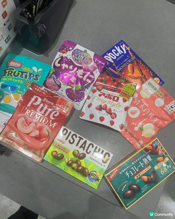 我很喜歡去日本、澳門和台灣，因為每個地方都有獨特的魅力和美食...