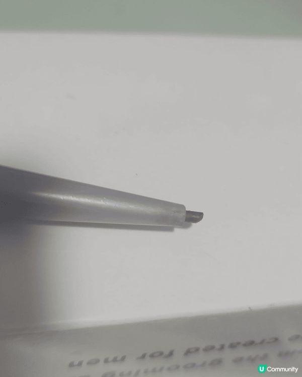 Benefit眉妝與眼妝產品，適合打造簡單妝容，強調「眼睛是...