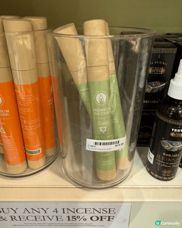 第一幅和第二幅是我去澳洲旅行時推薦的產品，第一幅是澳洲出名的...