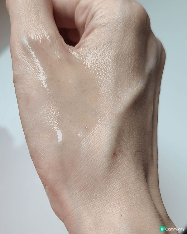 已用Nuxe dry oil多年，它是法國製造但性價比超高的...