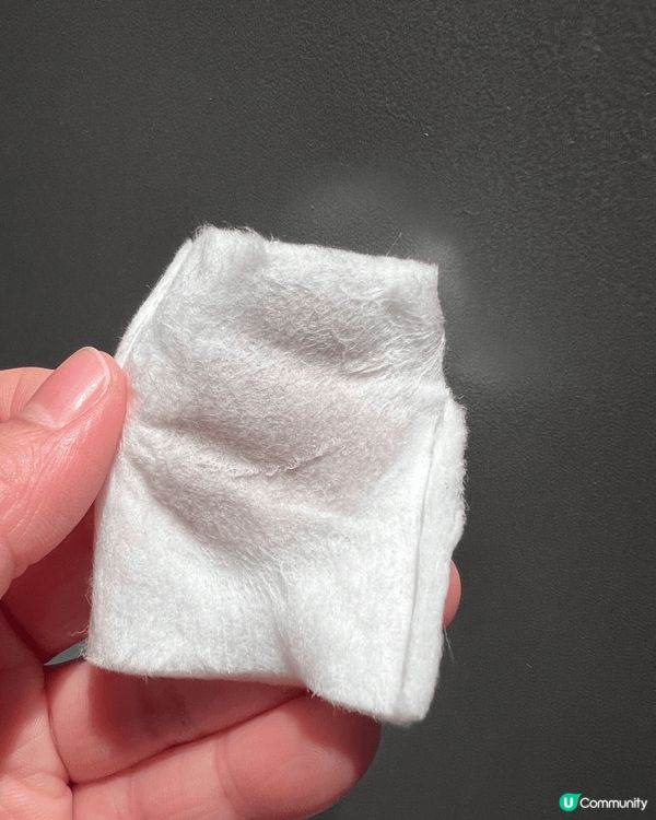 推薦NIVEA雙效極淨深層眼部卸妝液，非常好用，原因係我平時...