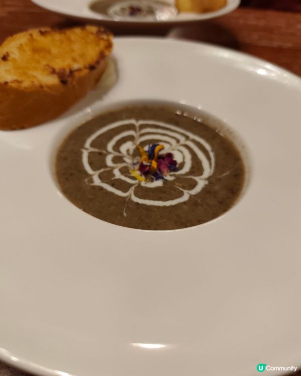 ## 中環米芝蓮半價食😋  老婆話抵到喊！