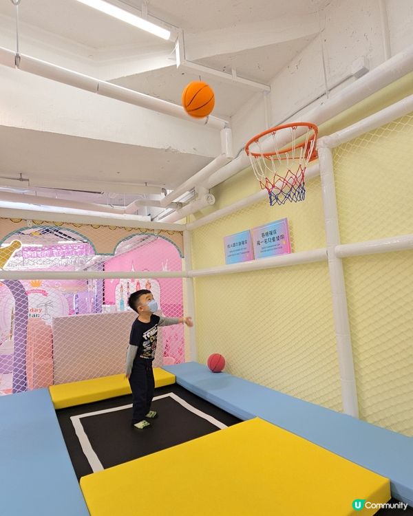 元朗巿中心新Playhouse 