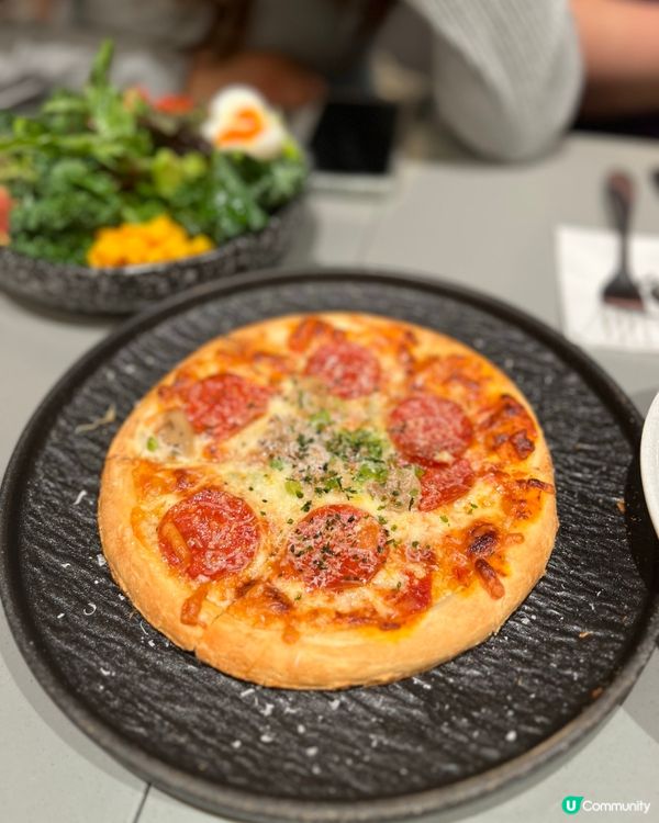 尖沙咀優質Cafe打卡！雲朵吊燈好靚🤩☁️