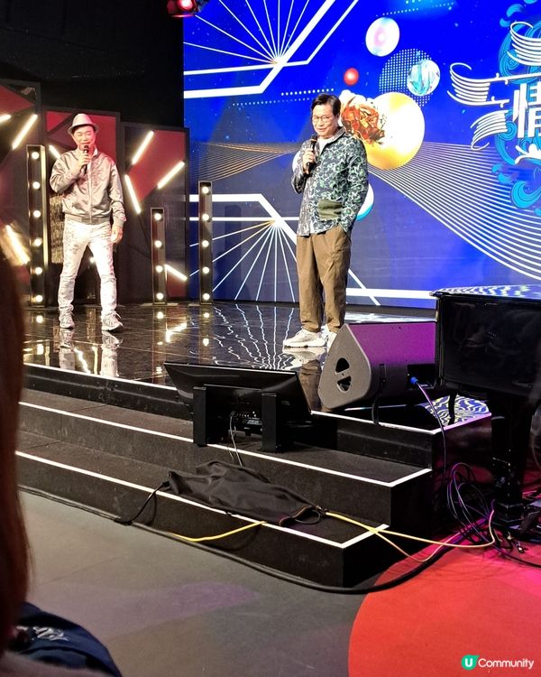 香港電台現場表演