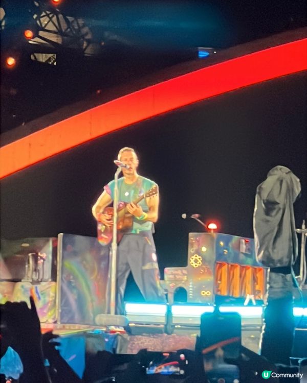 Coldplay演唱會！舞台視覺大公開