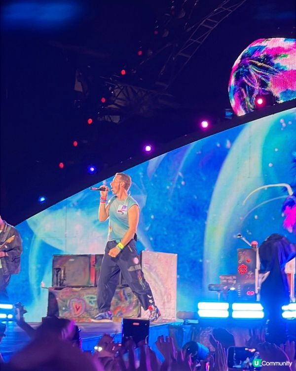Coldplay演唱會！舞台視覺大公開