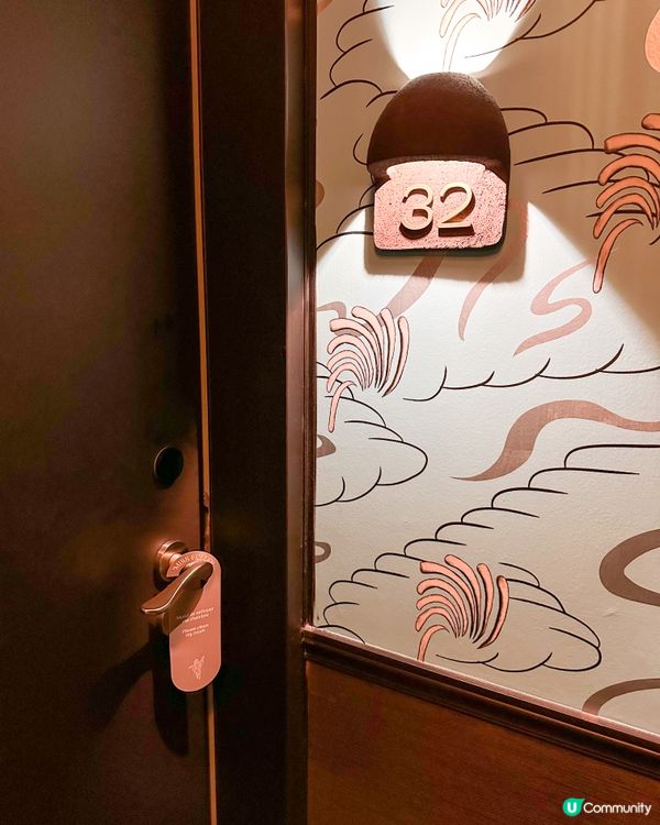 巴黎超靚酒店，露台仲可以望到凱旋門添！