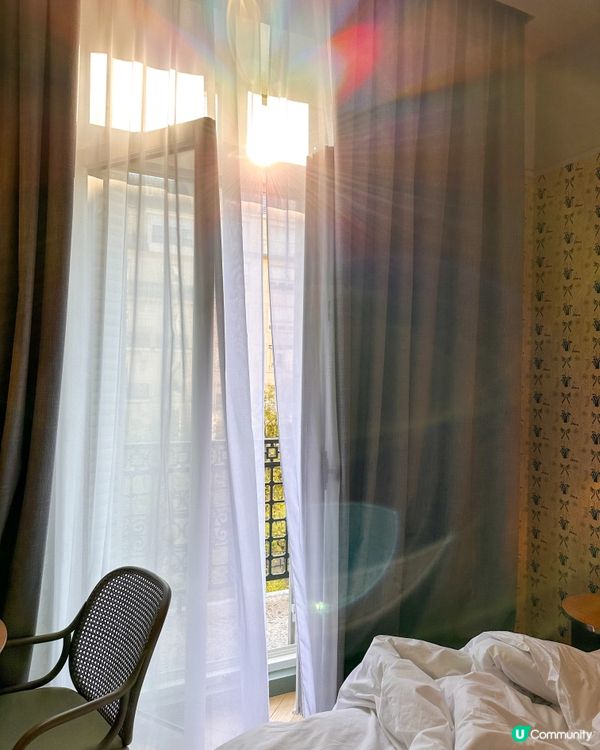 巴黎超靚酒店，露台仲可以望到凱旋門添！