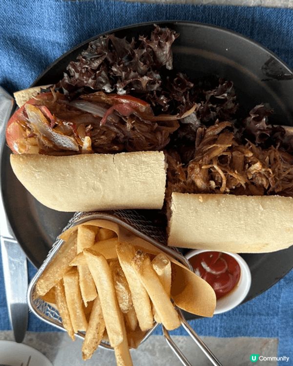 The Commune 位於尖沙咀K11 Artus，望住維...