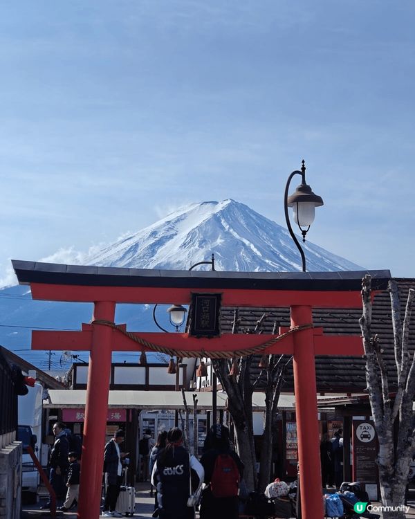 這裏是日本的河口湖和銀山溫泉,現在的銀山溫泉五點後就會關閉不...