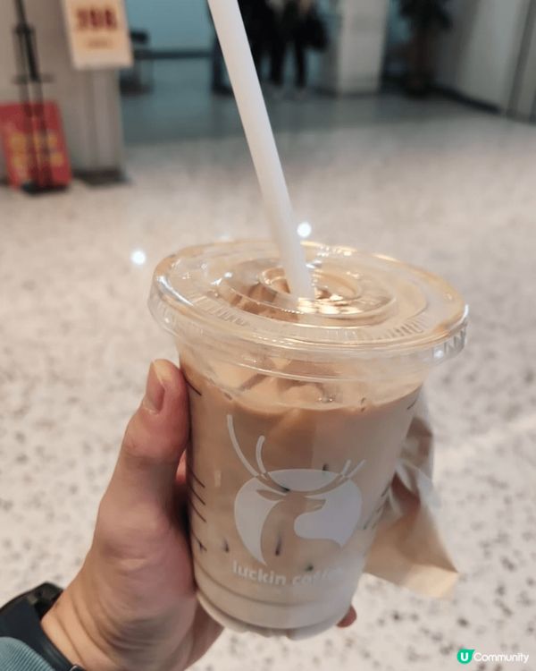 假期有限，去深圳短途旅行性價比高，因為可以逛人氣零食店，飲美...