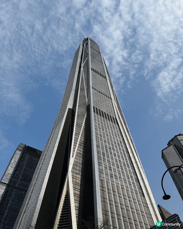 星期日深圳一日遊，到全世界第五高的PAFC平安大廈到此一遊。...