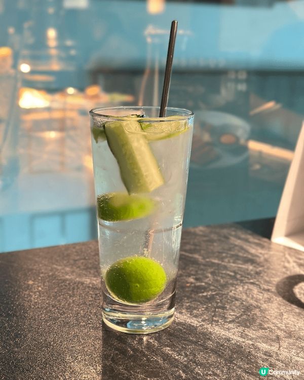 呢間嘅燒肉一向高質，前菜🈶泡菜、辣蘿蔔乾、尖椒、芽菜、菠菜等...