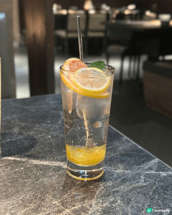 呢間嘅燒肉一向高質，前菜🈶泡菜、辣蘿蔔乾、尖椒、芽菜、菠菜等...