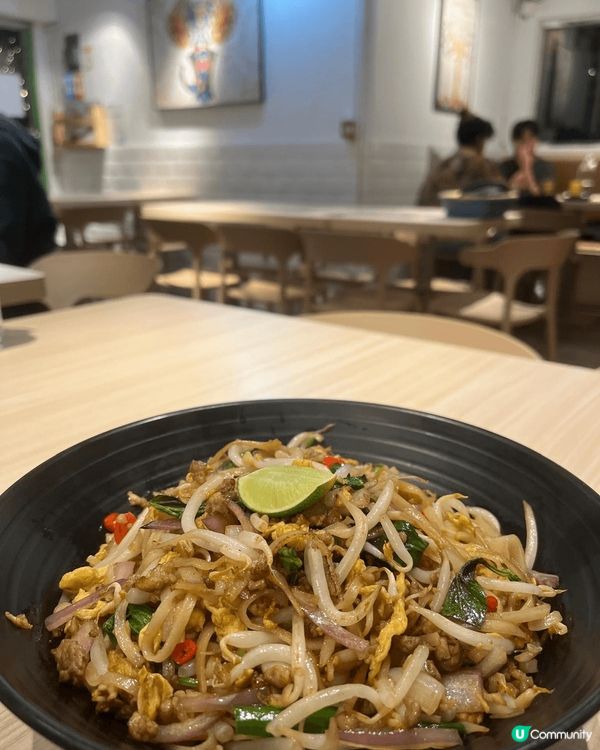 大圍的泰式餐廳泰中意綜合了泰國，中國同意大利的美食特色，泰式...