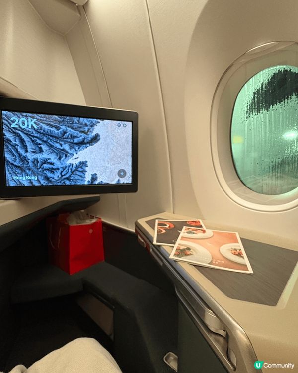 以上照片包括有：
