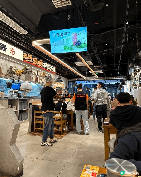 今次第一次去李小太燒烤食串燒小菜就喺金光華廣場對面，交通好方...