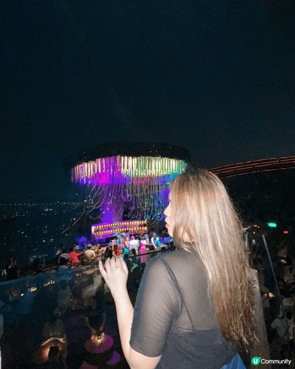 第一張係4年前同老公去大阪影婚紗相 大阪只要有櫻花 到到都係...