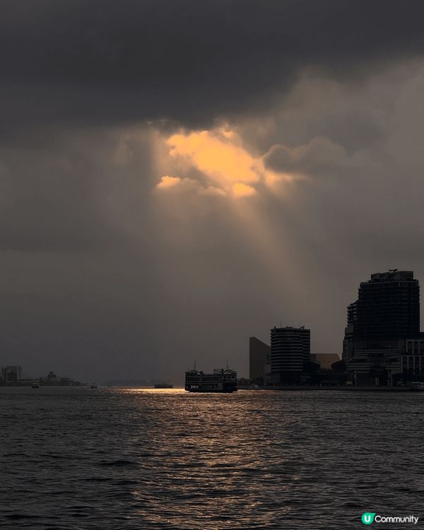 東岸板道，當你開心，不開心，無聊，興奮，它都能成為穿透心靈的...