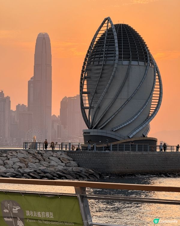 東岸板道，當你開心，不開心，無聊，興奮，它都能成為穿透心靈的...