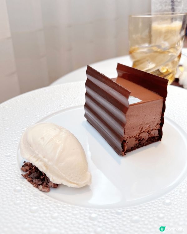 銀座LV旗艦店 LE CAFE V