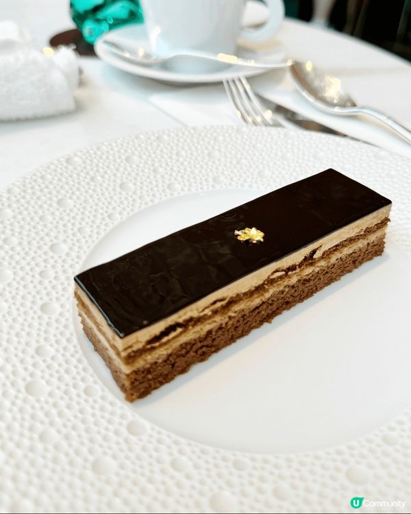 銀座LV旗艦店 LE CAFE V