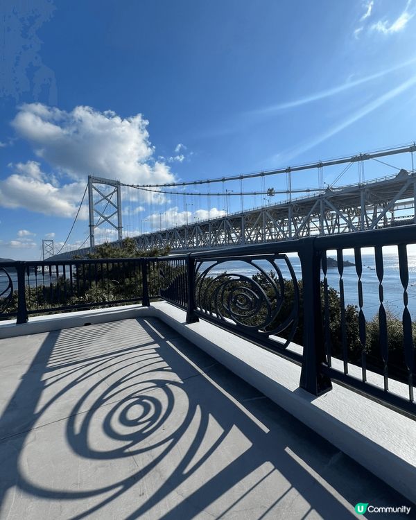 四國小豆島有妖怪博物館，館與館之間需要經過不同街道前往，非常...