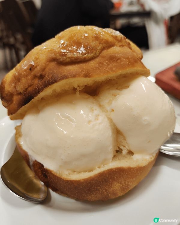 在尖沙咀做嘢既朋友，話帶我去佢既飯堂食野，即管由佢介紹比我有...