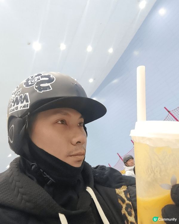 4月4到4月6係廣州度滑雪, 期待今年年底前海新開嘅最大室內...