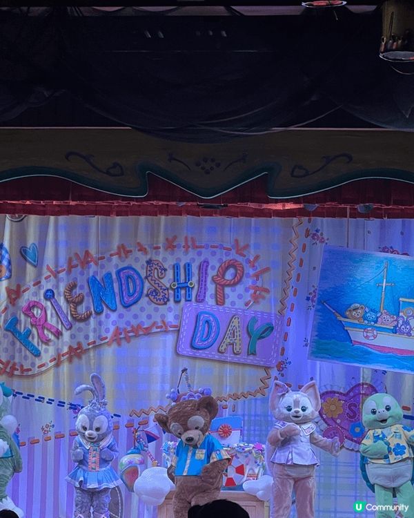 相片是2023年暑假帶小孩到東京迪士尼樂園及晚餐照片，十多年...