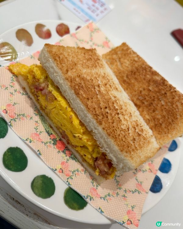 石門中的彩虹🌈